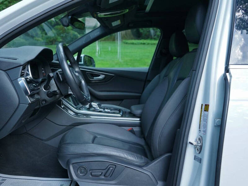 2021 Audi Q7 quattro Premium Plus 45 TFSI