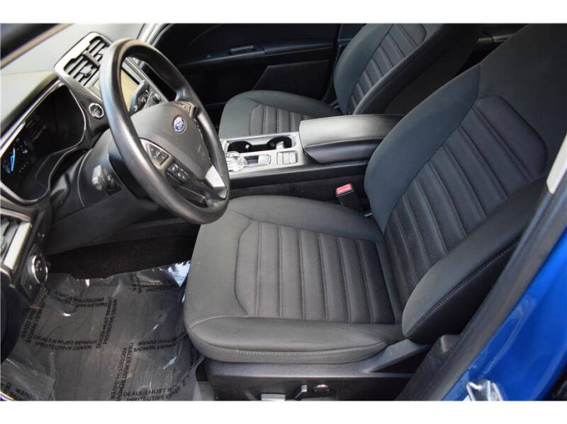 2019 Ford Fusion Hybrid SE