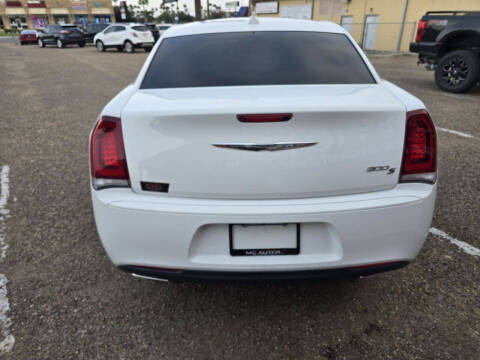 2019 Chrysler 300 S