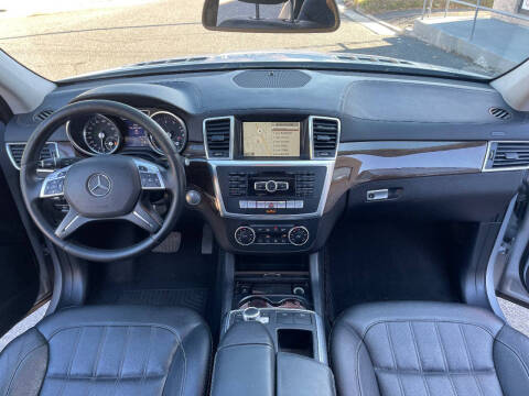 2016 Mercedes-Benz GL-Class GL 450 4MATIC