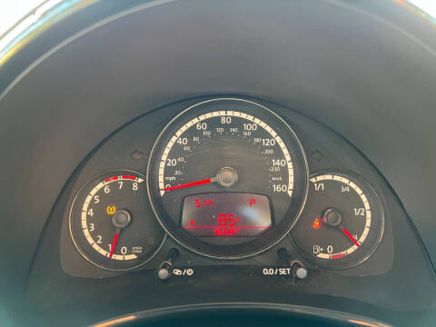 2014 Volkswagen Beetle 2.5L Entry PZEV