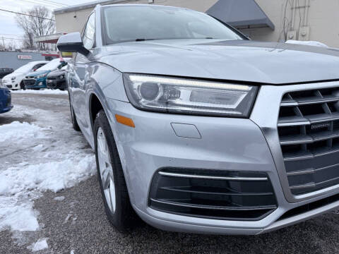 2018 Audi Q5 2.0T quattro Premium