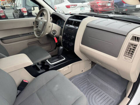 2011 Ford Escape XLS