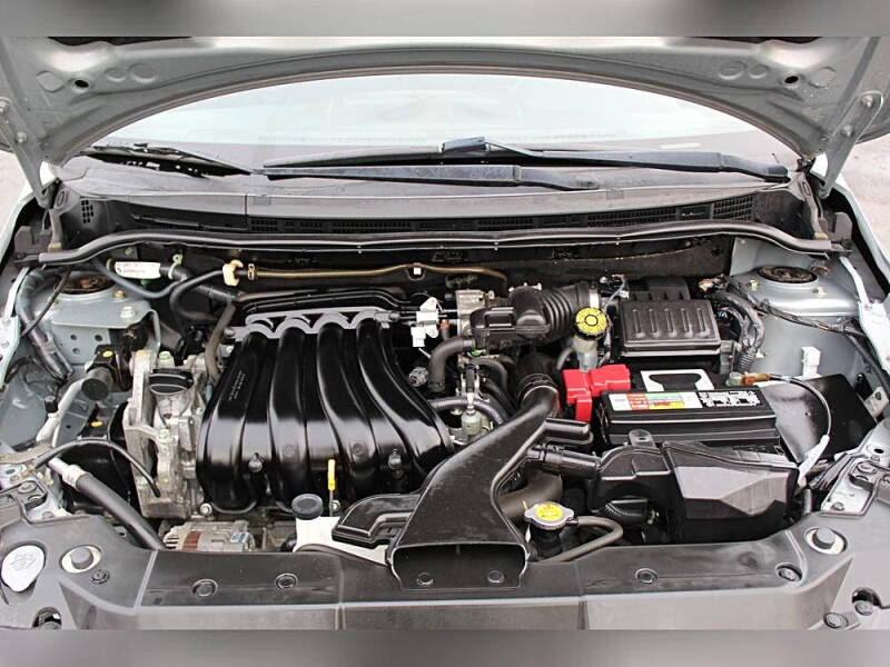 2012 Nissan Versa 1.8 S