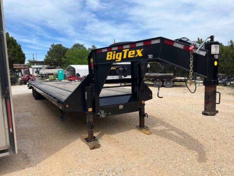 2022 Big Tex Trailer 25GN GOOSE for sale at Trophy Trailers in New Braunfels TX