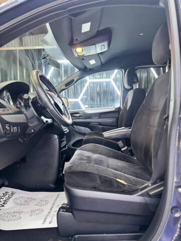 2014 Dodge Grand Caravan SE