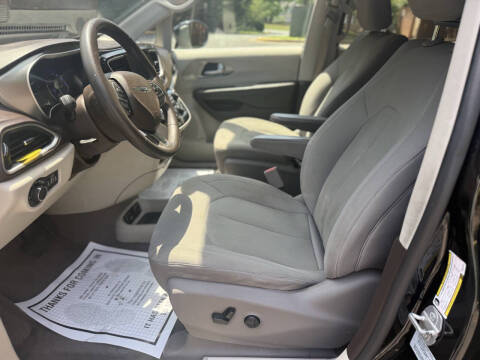 2017 Chrysler Pacifica Touring