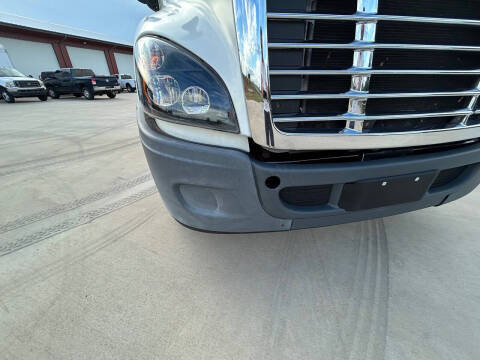 2016 Freightliner Cascadia