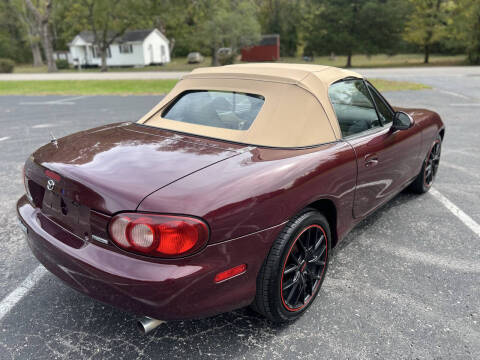 2003 Mazda MX-5 Miata