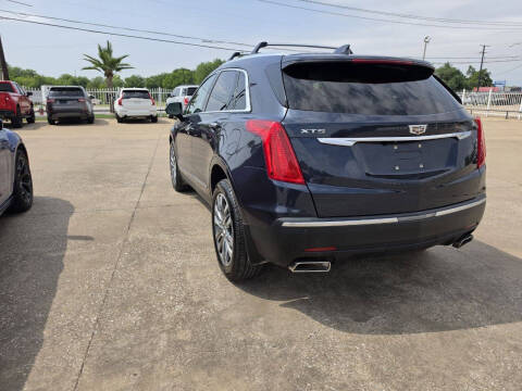 2019 Cadillac XT5 Luxury