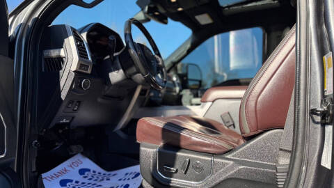 2017 Ford F-350 Super Duty Platinum