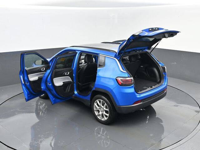 2024 Jeep Compass Latitude Lux