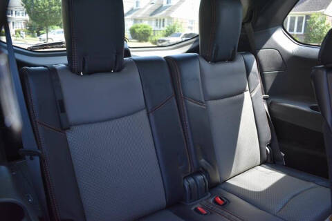 2020 Nissan Pathfinder SV