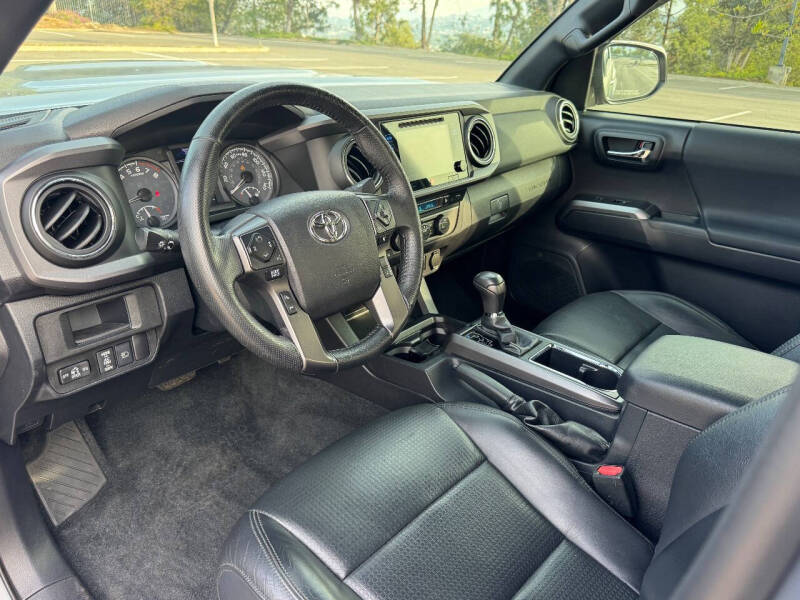 2019 Toyota Tacoma TRD Sport