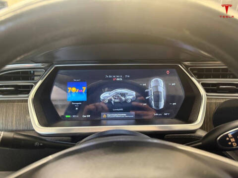 2013 Tesla Model S Performance