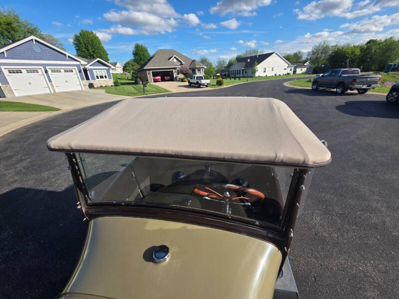1928 Ford Roadster