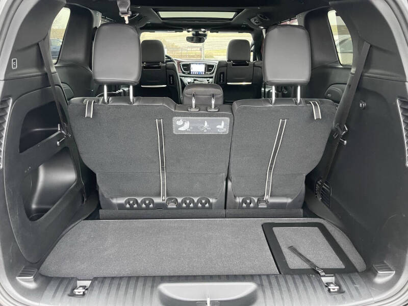 2019 Chrysler Pacifica Touring L Plus 35th Anniversary