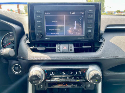 2021 Toyota RAV4 XLE Premium