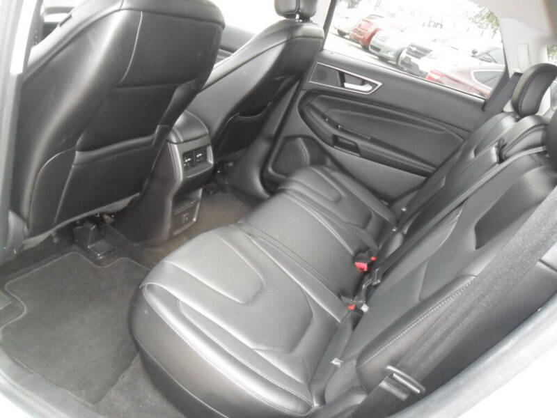 2018 Ford Edge Titanium