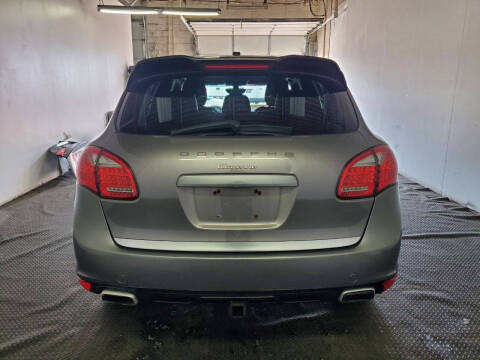 2012 Porsche Cayenne