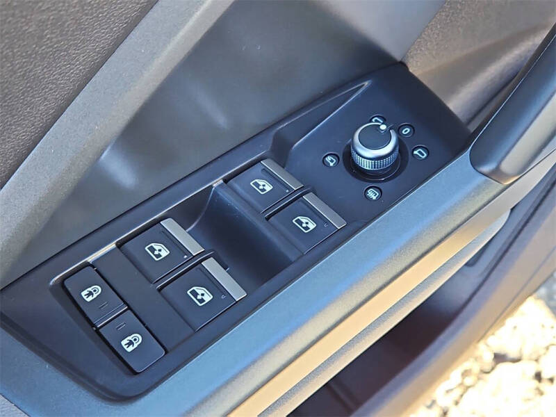 2023 Audi Q3 quattro S line Prem Plus 45 TFSI