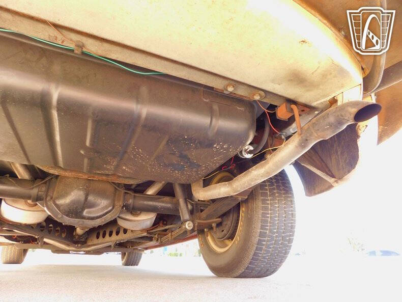 1942 Ford Super Deluxe