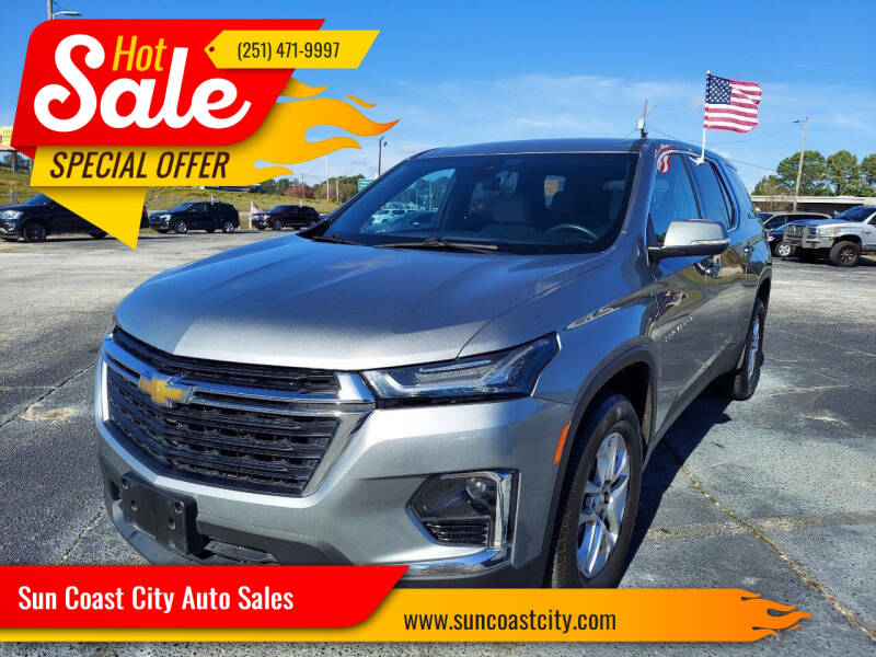 2023 Chevrolet Traverse LS's photo