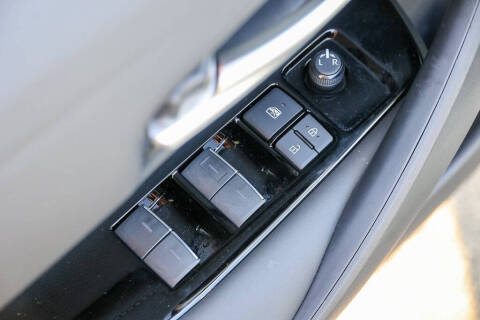 2024 Toyota Corolla Hatchback SE