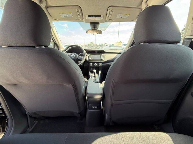 2025 Nissan Kicks Play S