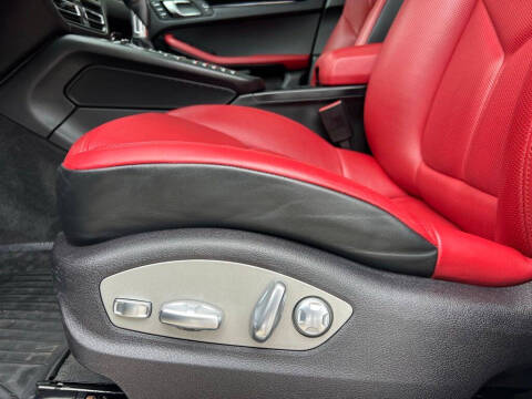 2021 Porsche Macan GTS