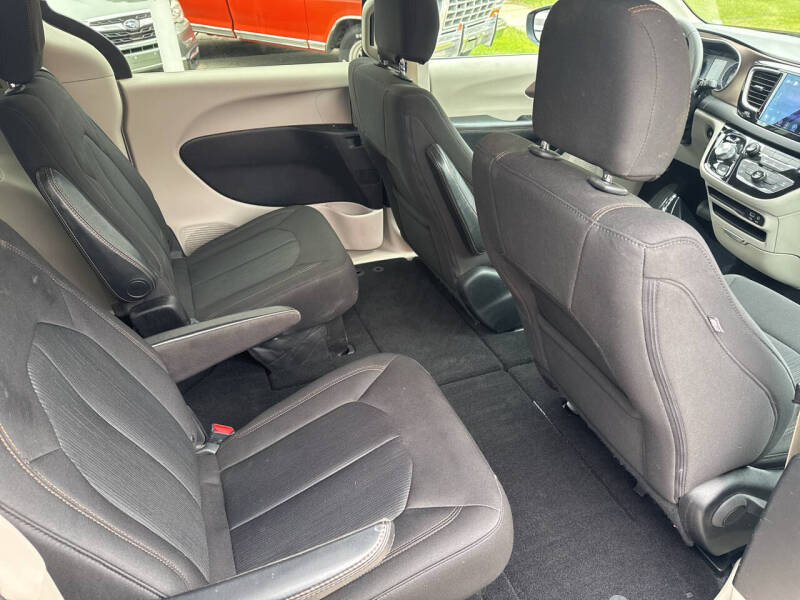 2017 Chrysler Pacifica Touring