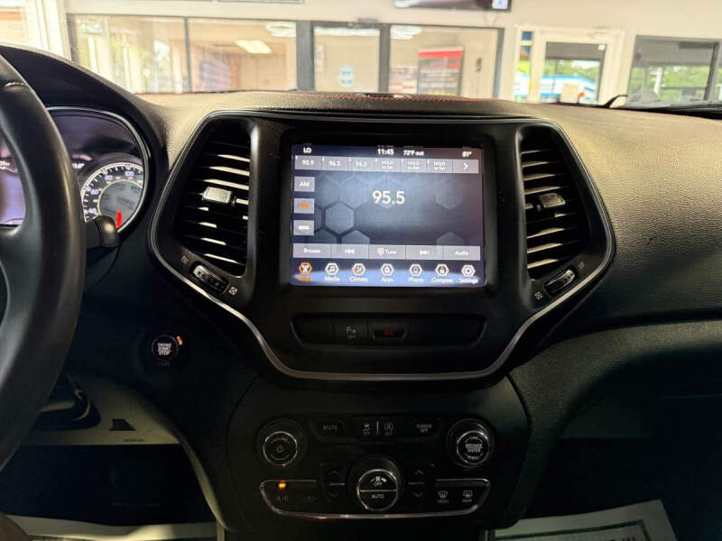 2020 Jeep Cherokee Trailhawk