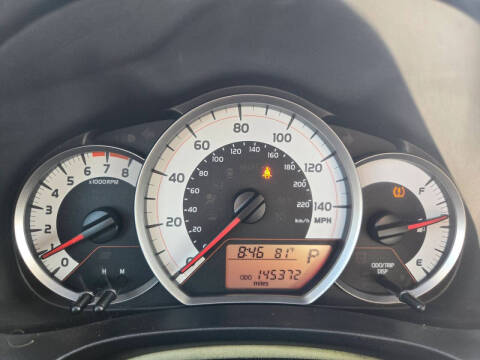 2012 Toyota Yaris 5-Door SE