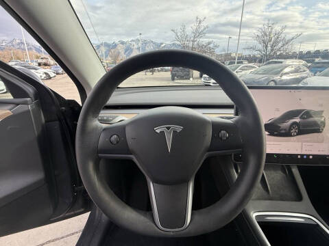 2023 Tesla Model Y Performance