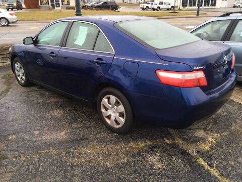 2009 Toyota Camry for sale at Stuart's Cars in Cincinnati OH