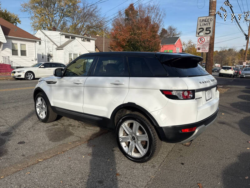 2013 Land Rover Range Rover Evoque Pure photo 4