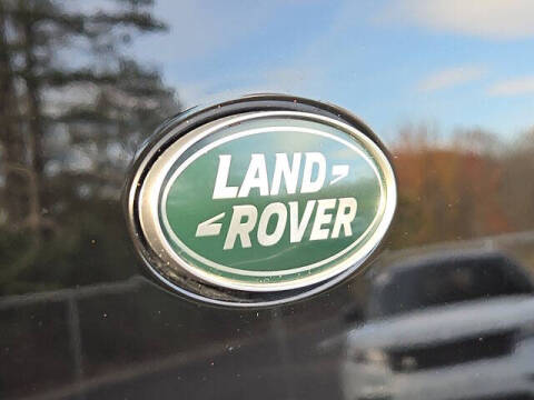 2024 Land Rover Defender 110 P300 S