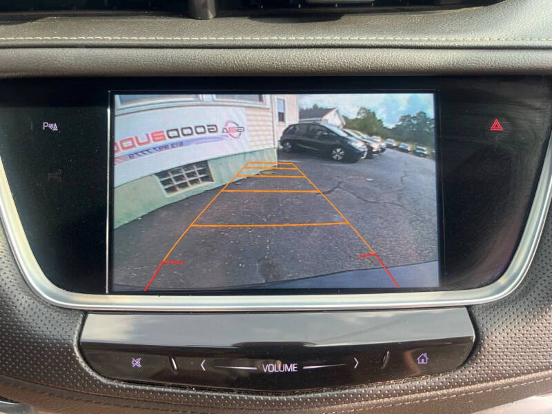 2017 Cadillac XT5 Luxury