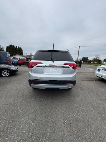 2017 GMC Acadia SLE-2