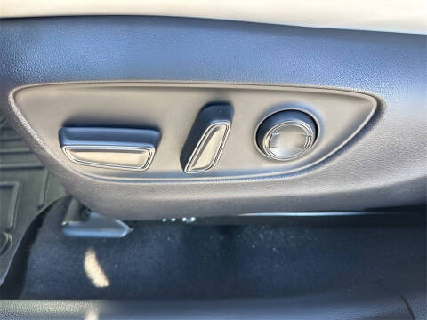 2019 Toyota RAV4 Hybrid Limited