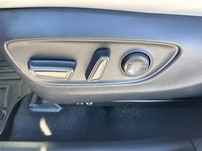 2019 Toyota RAV4 Hybrid Limited