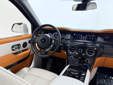2022 Rolls-Royce Black Badge Cullinan