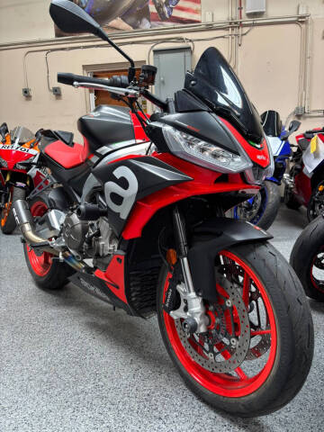 2021 Aprilia Tuono 660