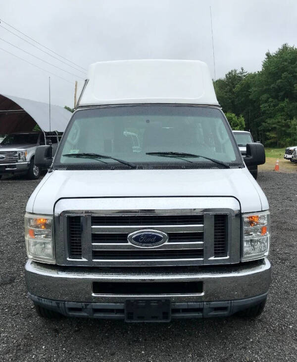 2013 Ford E-Series E-250