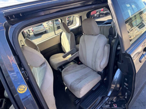2013 Mazda MAZDA5 Touring