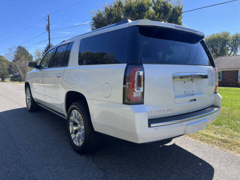 2017 GMC Yukon XL Denali