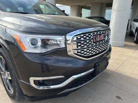 2019 GMC Acadia Denali