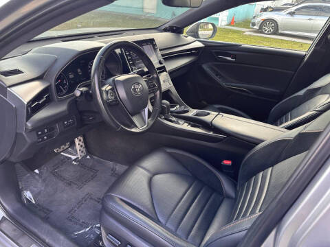 2020 Toyota Avalon XSE