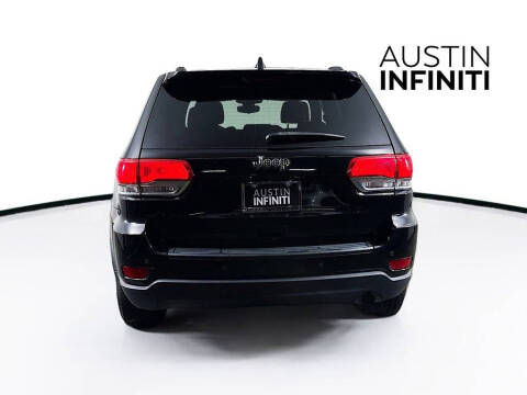 2017 Jeep Grand Cherokee Laredo