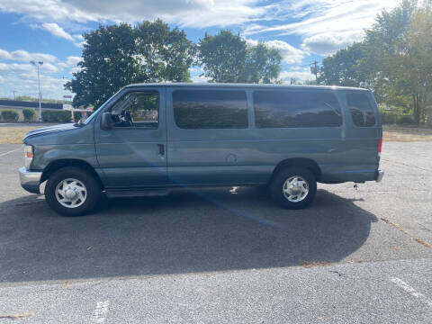 2012 Ford E-Series E-350 SD XLT